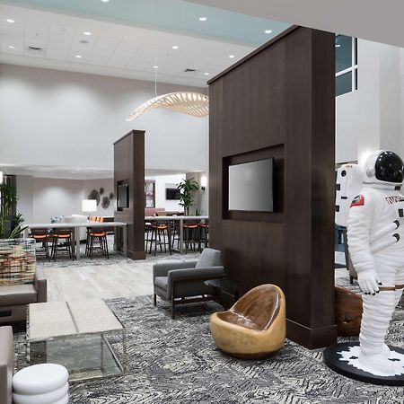 Hampton Inn & Suites Cape Canaveral Cruise Port, Fl Экстерьер фото